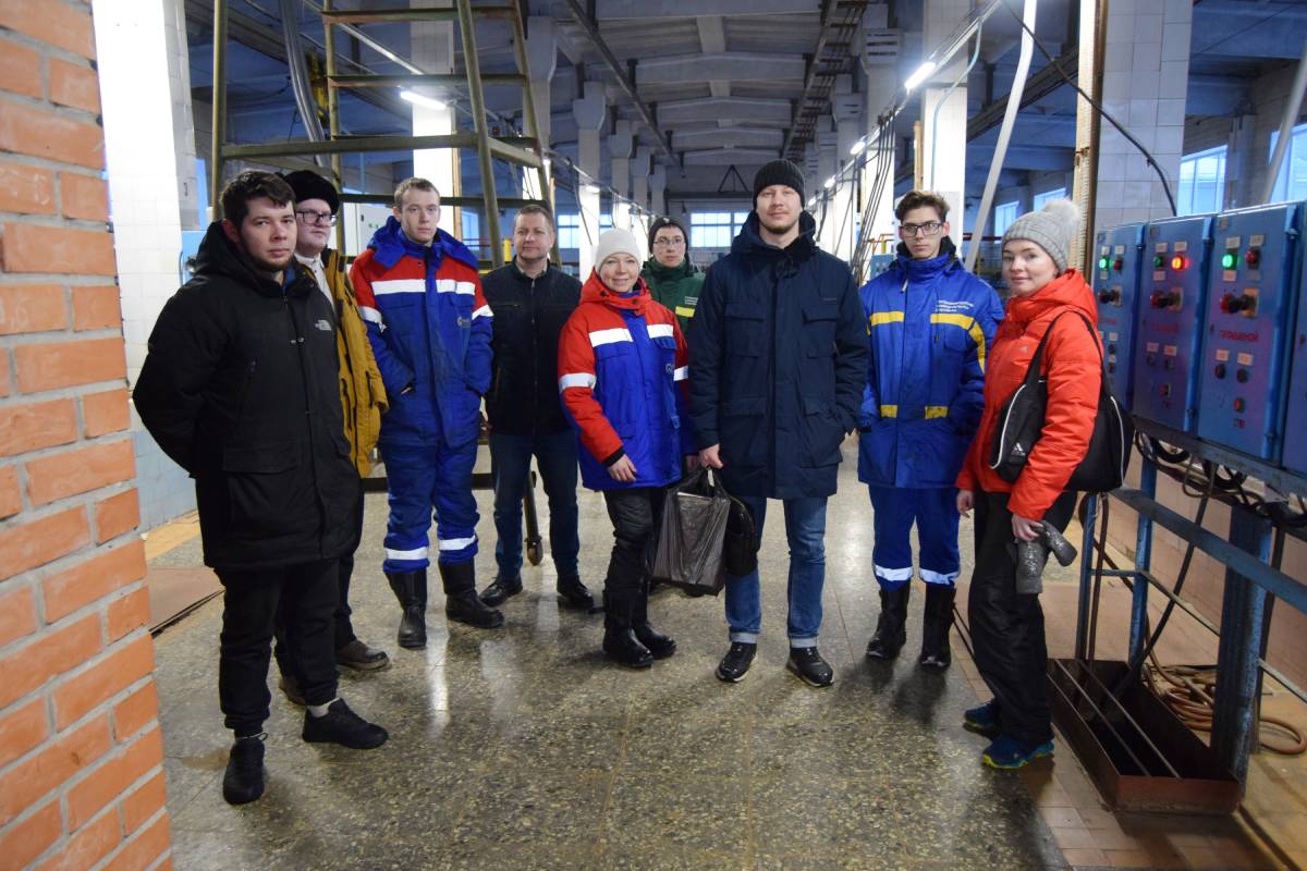 В Петрозаводске для новых сотрудников провели экскурсию по производству -  Российские Коммунальные Системы